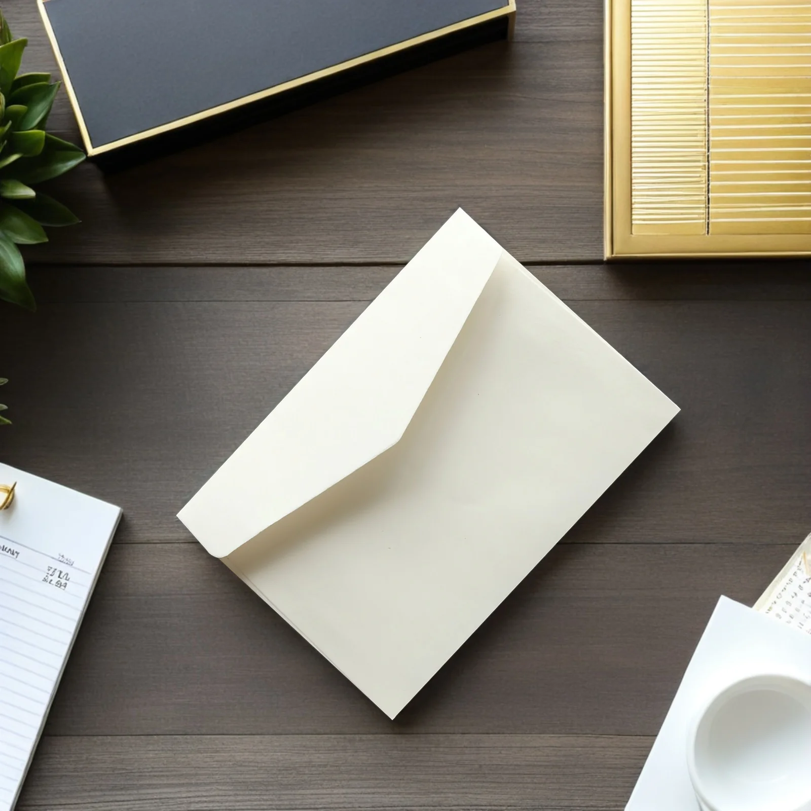 100 Stück Business-Briefumschläge, verdickte leere Geldbeutel, einfache Geschenkkarten-Papierumschläge für den Heimgebrauch