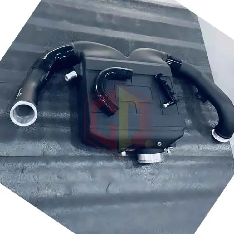 Producenci części samochodowych Benz Automotive Parts Intercooler China Modification Intercooler dla Mercedes Benz M276 C43