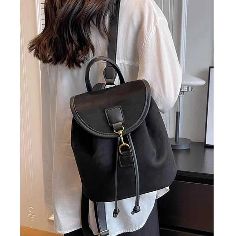 Vintage Velvet Backpack Women 2024 Fashion Casual Backpack All-Match Portable Bucket Bag Girls Schoolbag Large Capacity Handbag