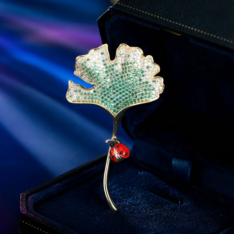 Chinese Style Lucky Auspicious Ginkgo Leaf Ladybug Brooch Copper Inlaid Zircon Chic Luxury Coat Accessory Fortune Blessing Gift