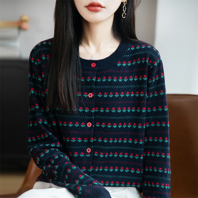 Шерстяной вязаный свободный выпуск