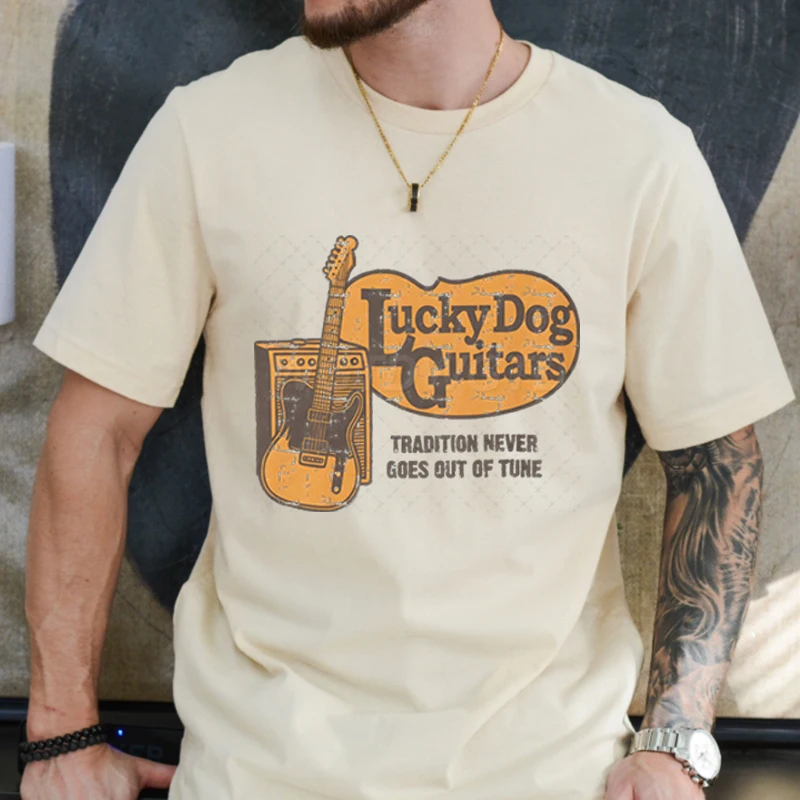الراحة الألوان رجل امرأة تي شيرت محظوظ الكلب القيثارات الجرافيك تي شيرت التقليد أبدا الخروج من لحن 2025 تي شيرت القطن المحملة