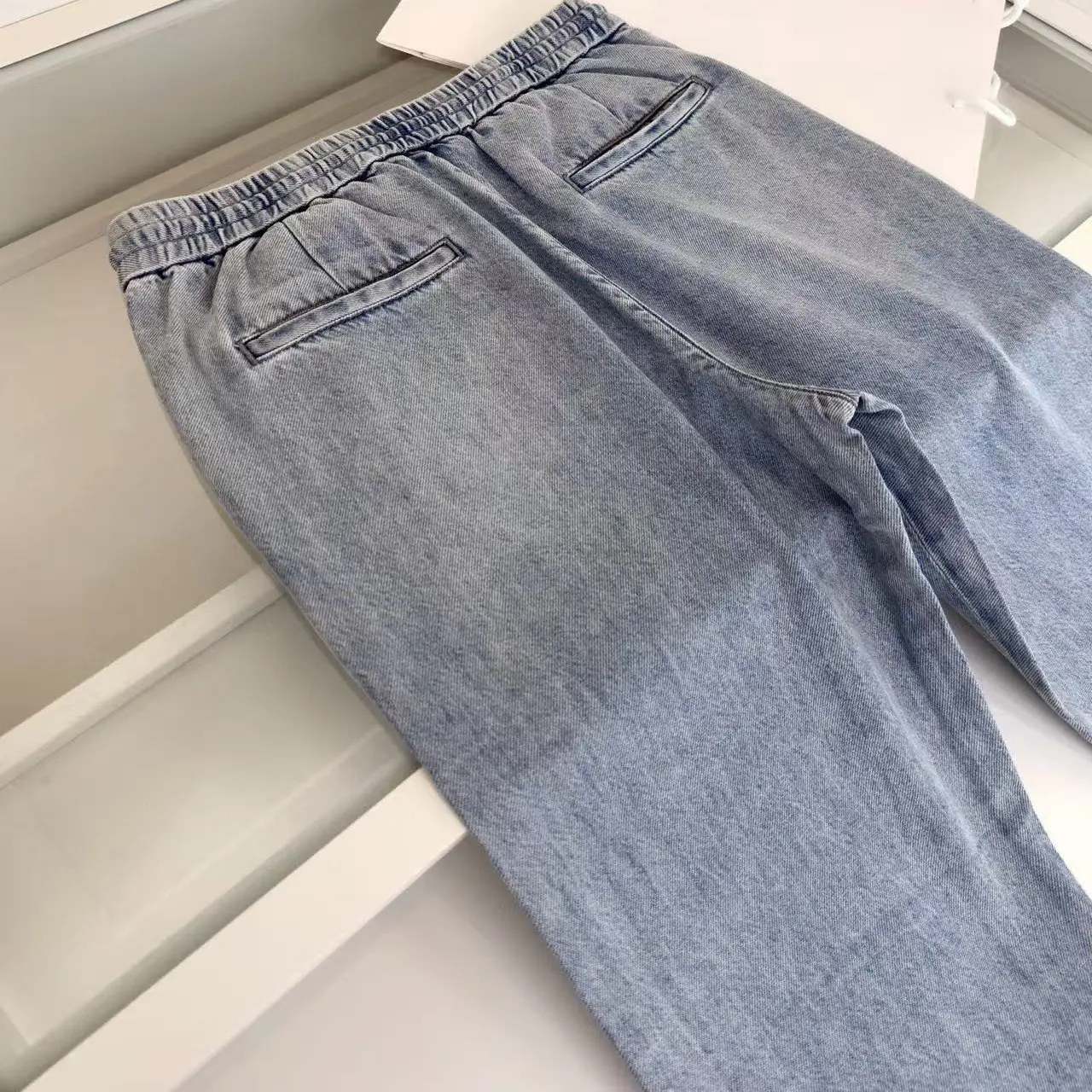 BC ملابس رجالية إيطالية أوائل الخريف موضة جديدة جينز غير رسمي للرجال بنطال مستقيم واسع الساق بسيط ومتعدد الاستخدامات