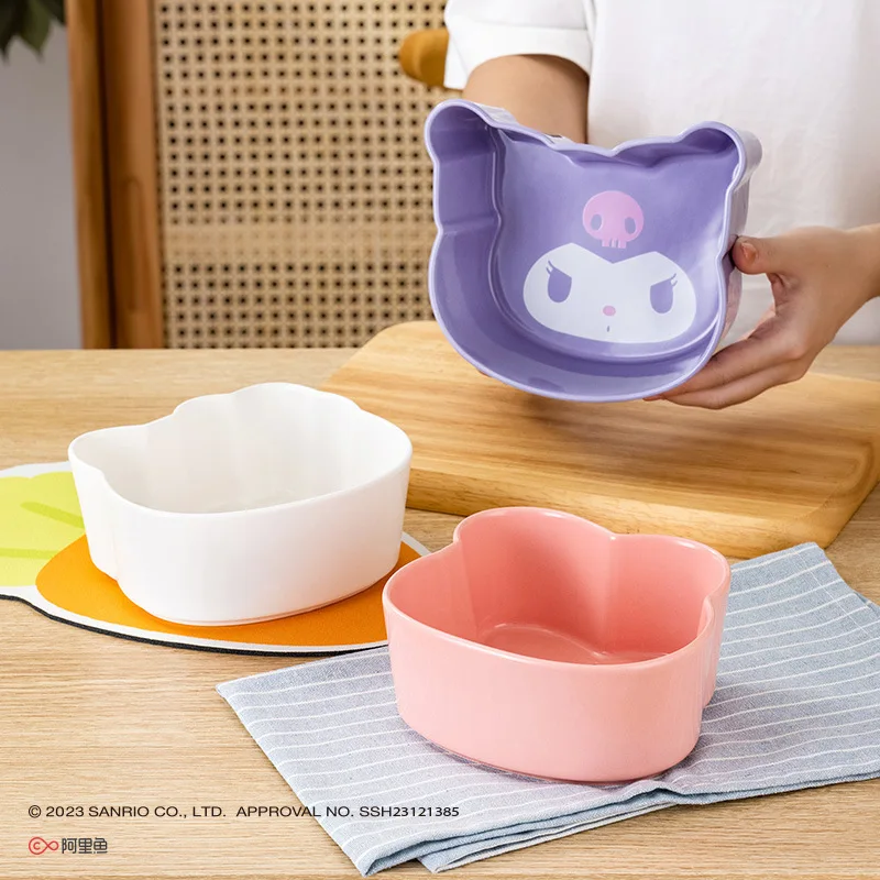 Sanrio Salad Bowl Children\'s Bowl Kawaii Hello Kitty Kuromi Cinnamoroll Cartoon Anime Cute Fruit Small Plate for Woman Gift Toys