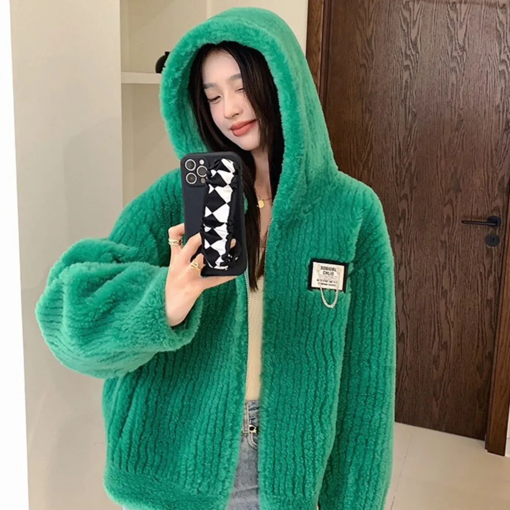 

2023 New Winter Hooded Lamb Fur Coat Women Fur Young Fashionable Outwear Simple Style Faux Fur Casual Jackets Korean Hooded Tops