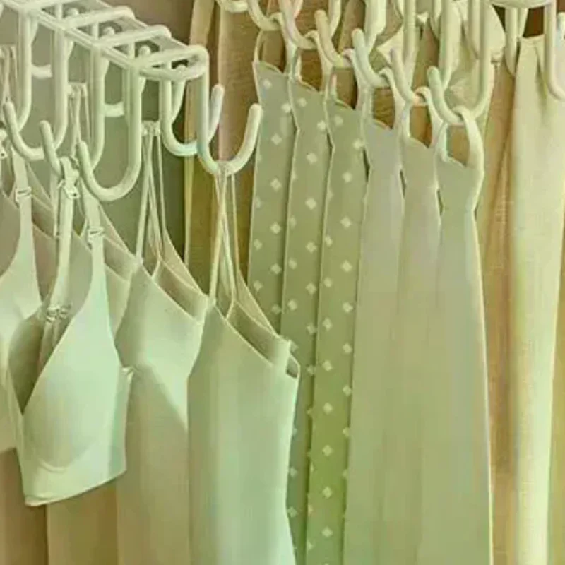 Space-Saving Multipurpose Hanger – Keeps Bras Tank Tops Scarves And Underwear Neatly Organized