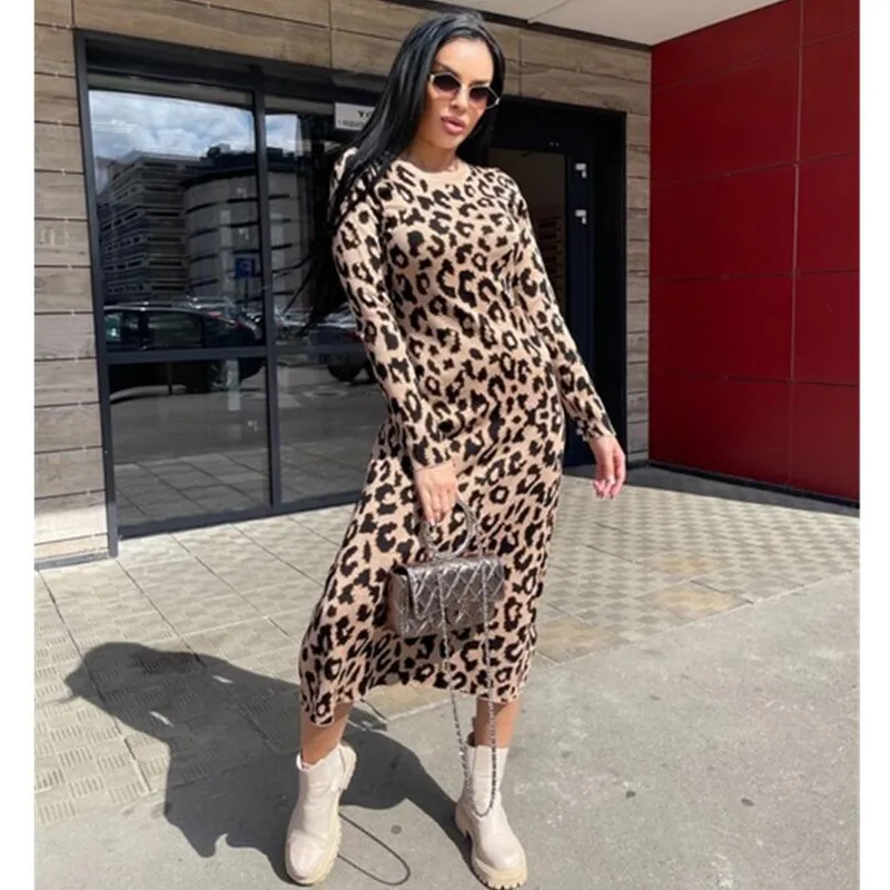 Round Neck Long Sleeved Leopard Print Knitted Dress For Women New Autumn Winter Slim Stretch Mid-Length Sweater Dress s832