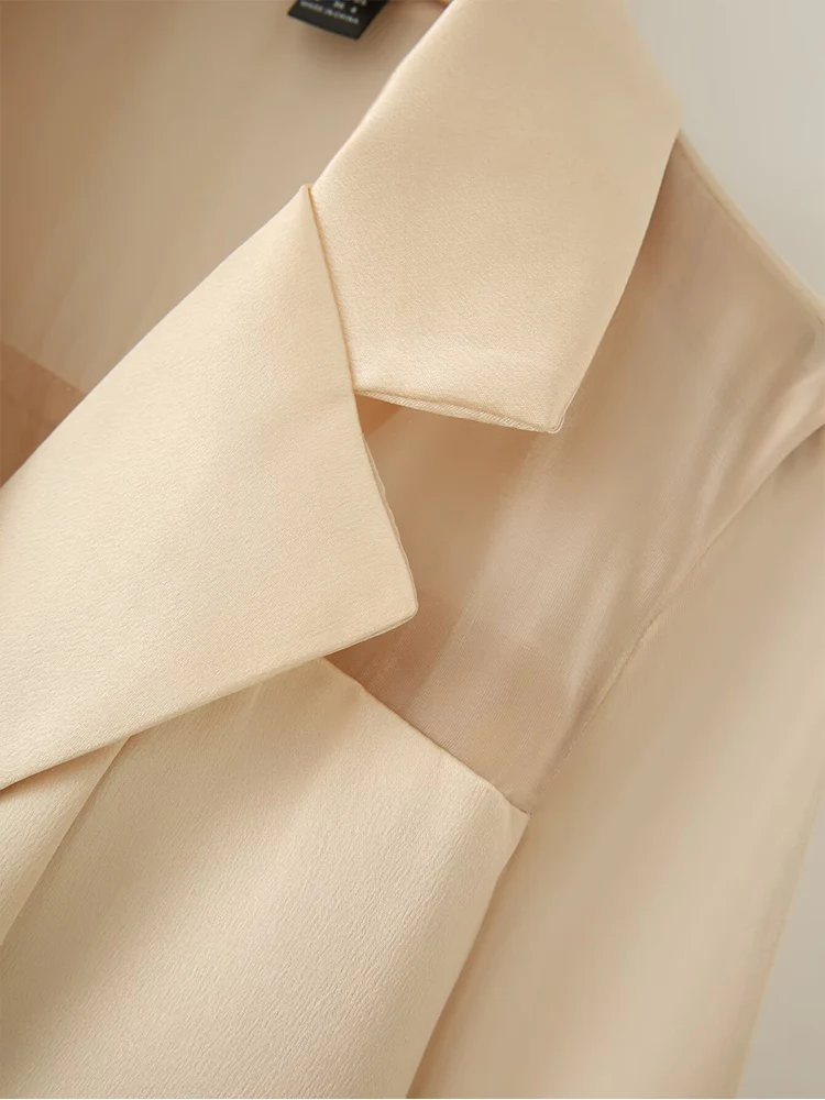 European style new women's fashion versatile root yarn splicing satin double-breasted versatile short light suit