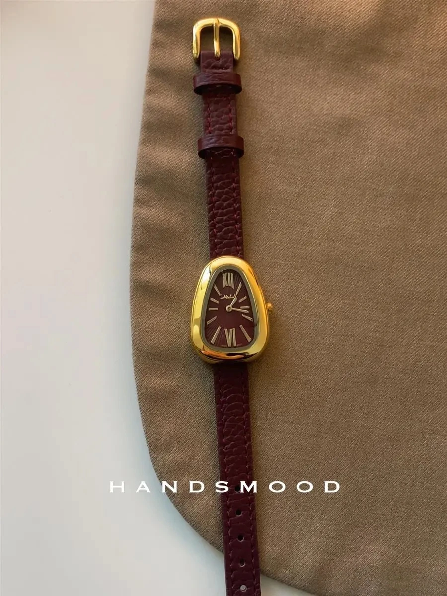 ضوء الفاخرة المتخصصة الأفعى رئيس المرأة ساعة كوارتز الراقية مزاجه سوار ساعة نسائية ثعبان سلسلة ساعة نسائية هدية