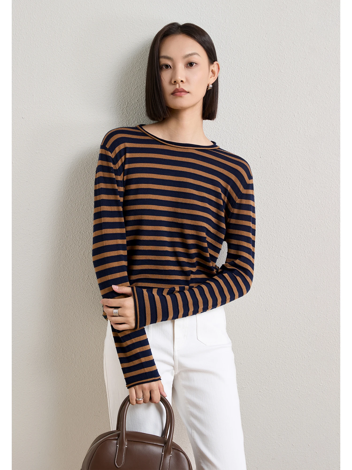 

ChangDX Comfortable Woolen Knitwear Casual Sle round Ne Long Sve Thin Yarn Striped Women's Sweater Premium Camere