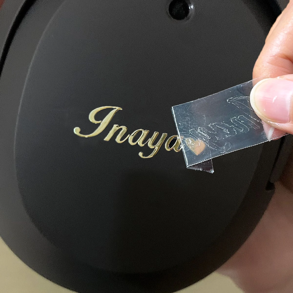 50 szt. Metalowe naklejki transferowe 3D z własnym logo, imieniem, samoprzylepne z dowolnym tekstem, złote i srebrne, łatwe do odrywania. — zdjęcie produktu 6