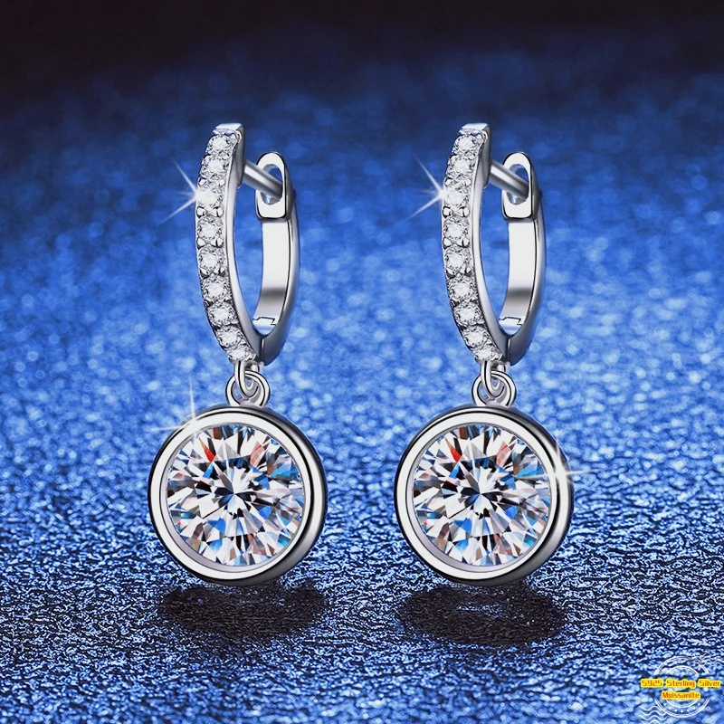 

1,0/2,0 карата Муассанит S925 Серебряные серьги-капли для женщин с платиновым покрытием Классические пузырьковые серьги-гвоздики для влюбленных Подарочные ювелирные изделия оптом