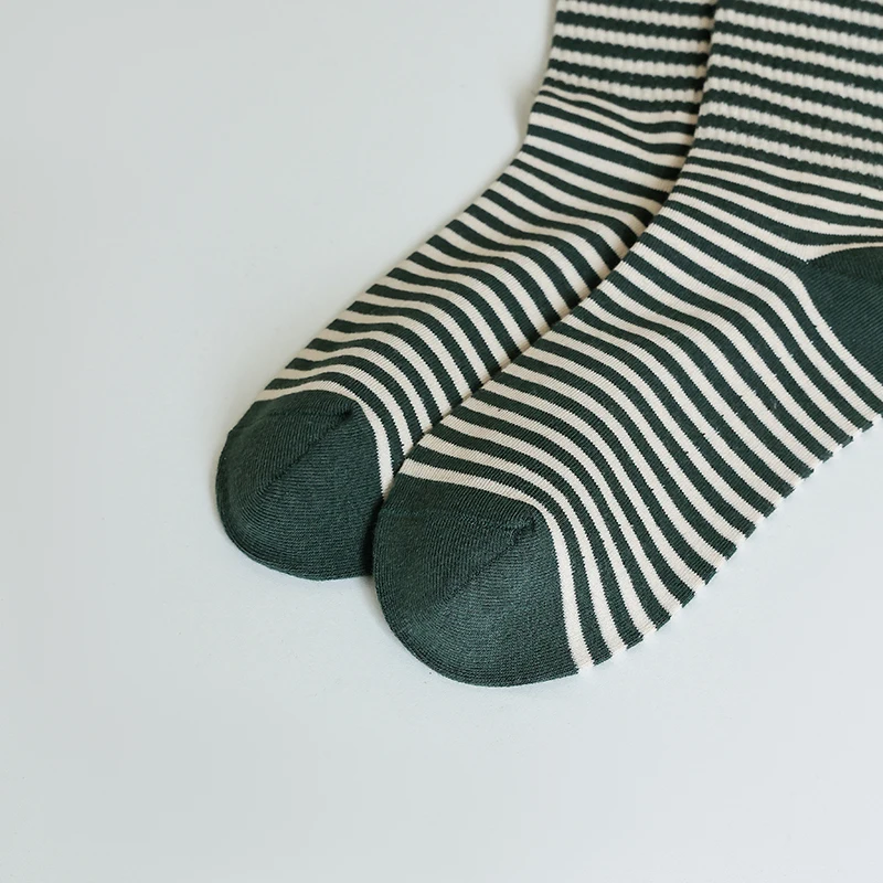 Chaussettes d'équipage en coton rayé pour femmes, chaussettes confortables, style coréen Ins, printemps, été, automne, populaire, 2023