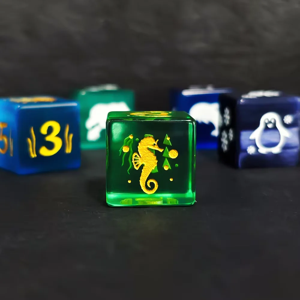 Sea Horse Dice D6 16mm Cube Glass 6-Sided Bar Club Party Game Desktop Chessboard Game Accessories Family Party Card Dice Toy