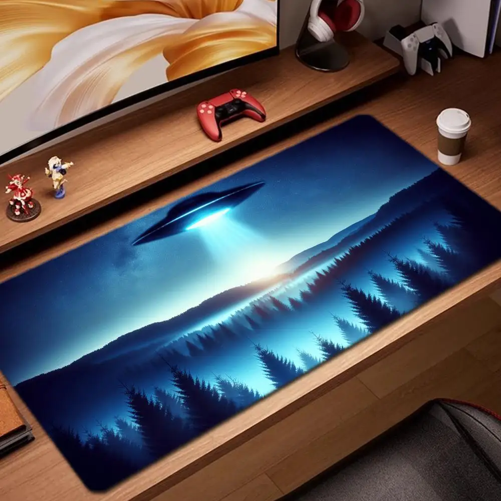UFO-Tapete, Mauspad, Spielzubehör, Tastaturpad, XXL, große Verriegelungskante, 900 x 400 mm, Tischmatte, Gaming-Mauspad