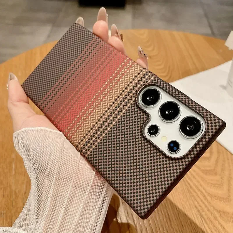 Ultradünne Carbonfaser-Hülle für Samsung Galaxy S26 Ultra Cover Kabelloses Laden Harte PC-Rückabdeckung für Galaxy S26 Ultra