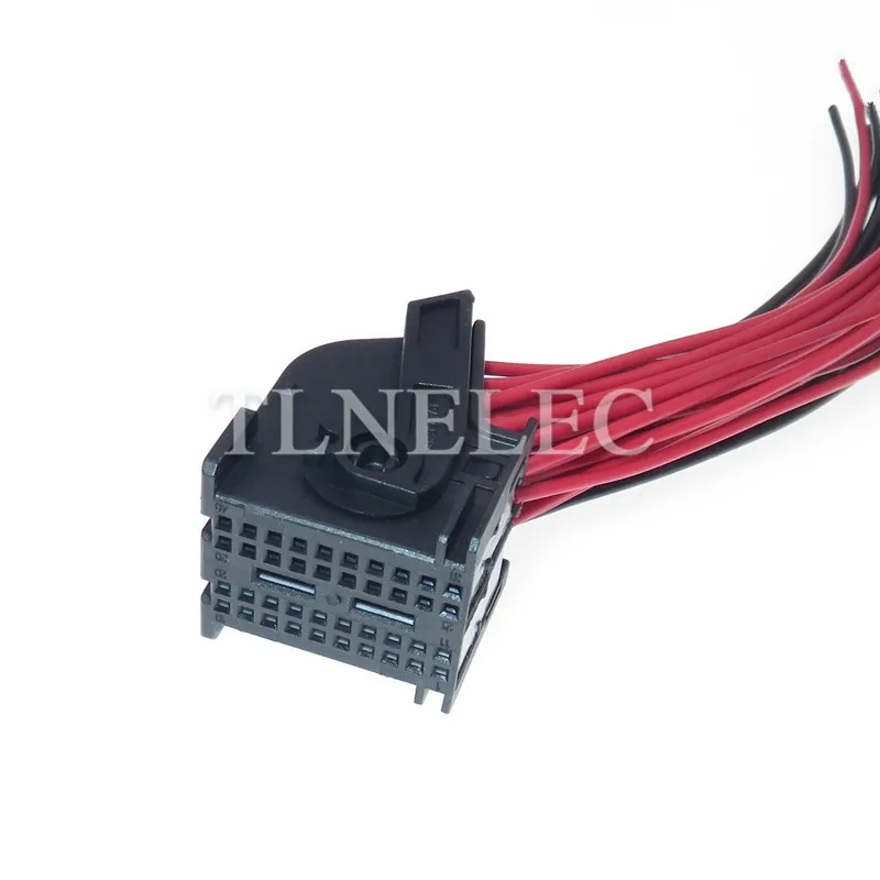 40 Pin Cara Konektor Terminal Kabel Mobil dengan Kabel Soket Kabel Kawat Otomotif 967286-1