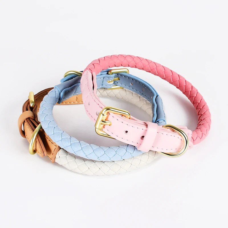 

Wholesale Stocked New Design Personalized Handmade Braided Soft Vegan Microfiber Leather Small Pet Leads Luxury Dog Leash Collar