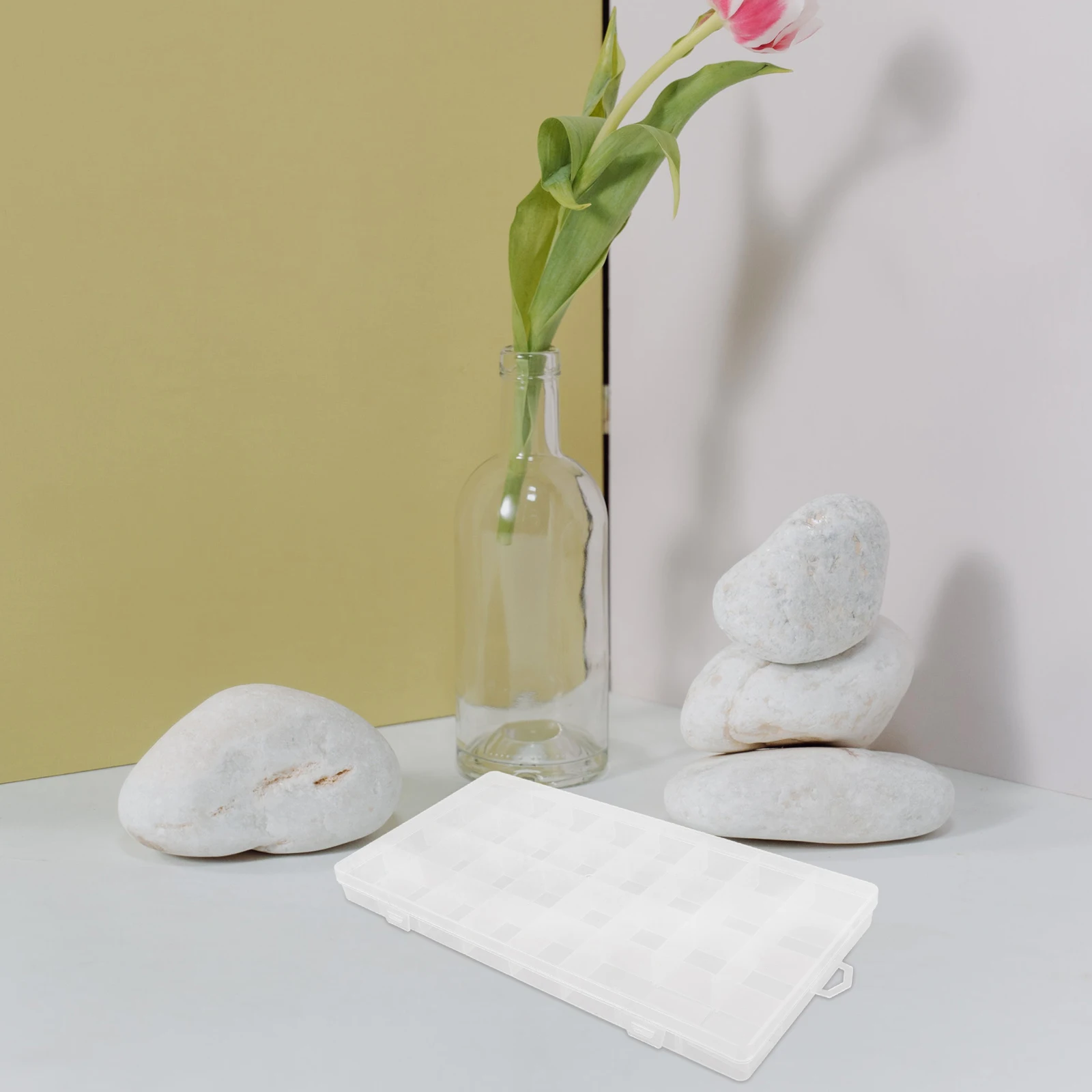 

Small Storage Box with Lid Clear Plastic Bead Organizer Multiple Compartments Transparent Design Durable Impact-Resistant