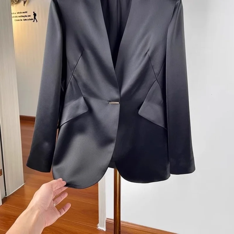 

2026 Spring And Autumn Temperamen Acetate Satin Suit Jacket, Women's Casual Slim Fit Blazer Top W1646
