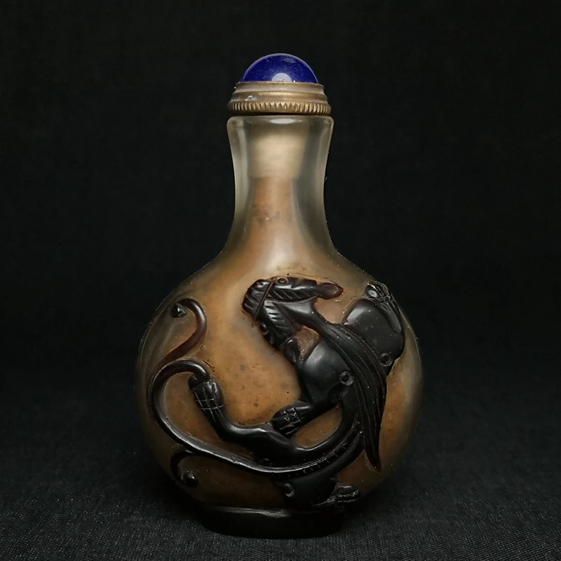 

YIZHU CULTUER ART Size 3.2 Inch Chinese Old Beijing Glaze Carving Gecko Dragon Statue Snuff Bottle Collection