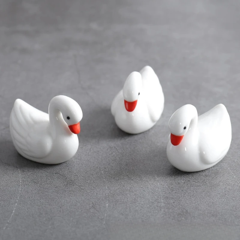5pcs Cute Ceramic Swan Duck Chopsticks Rest Rack Stand Holder for Chopsticks Forks Spoons Holder Rack Kitchen Tableware Tools