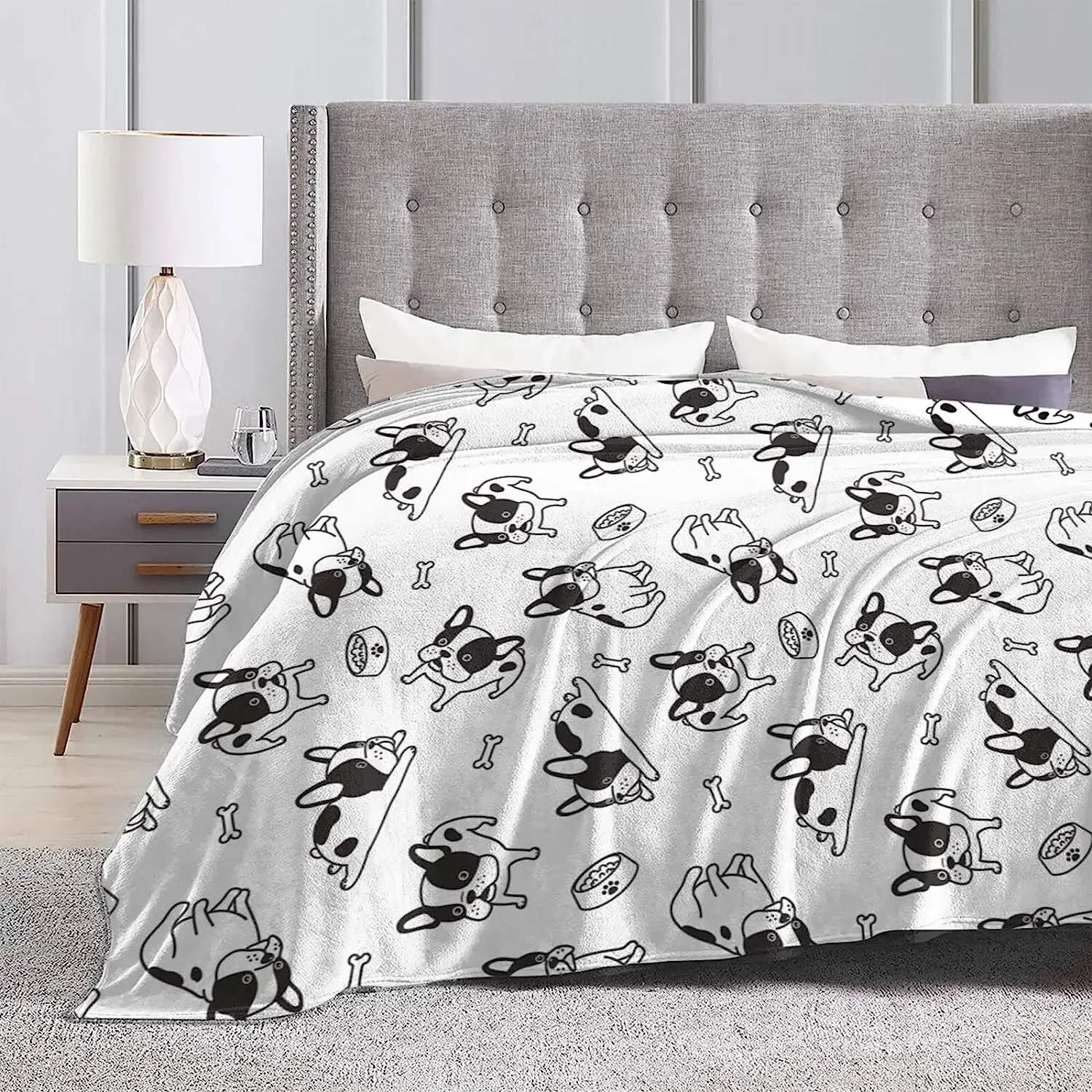 French Bulldog Flannel Fleece Bed Blanket Throw Blanket Lightweight Cozy Plush Blanket for Bedroom Living Rooms Sofa