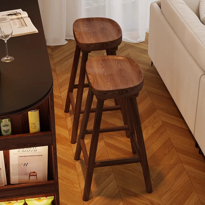 Solid Wood Curved Bar Stool High Dining Island Counter Chair for Home Cafe Bar Stylish Front Desk And Reception Bar Seating