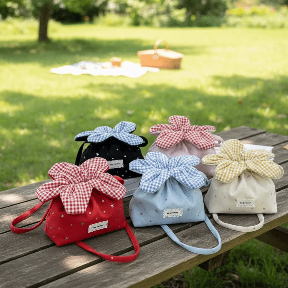 

Casual Bundle Pocket Flower Drawstring Crossbody Bag Korean Style Cute Canvas Shoulder Bag Plaid Cloth Flower Handbag Outdoor