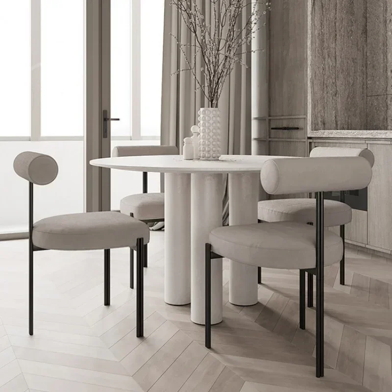 Cafe Wood Velvet Relaxing Dining Chair Nordic Soft Luxury Designer Dining Room Chair Accent Replica Stoelen Home Furniture