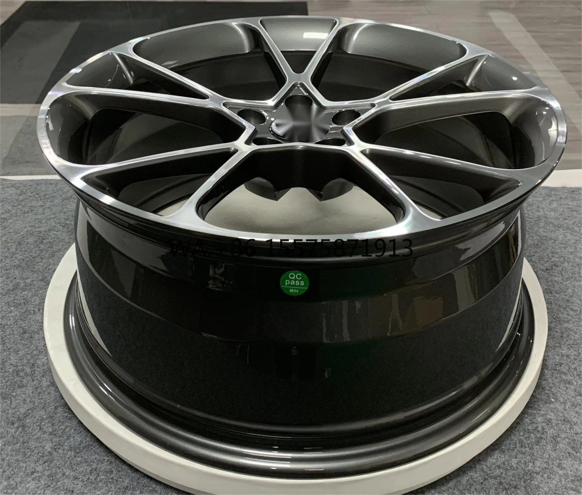

China Factory Direct 20 21 22 23 24 Inch Dyed Black/grey 4x100 5x100 5x112 5x114.3 Forged Aluminium Alloy Passenger Car Wheels