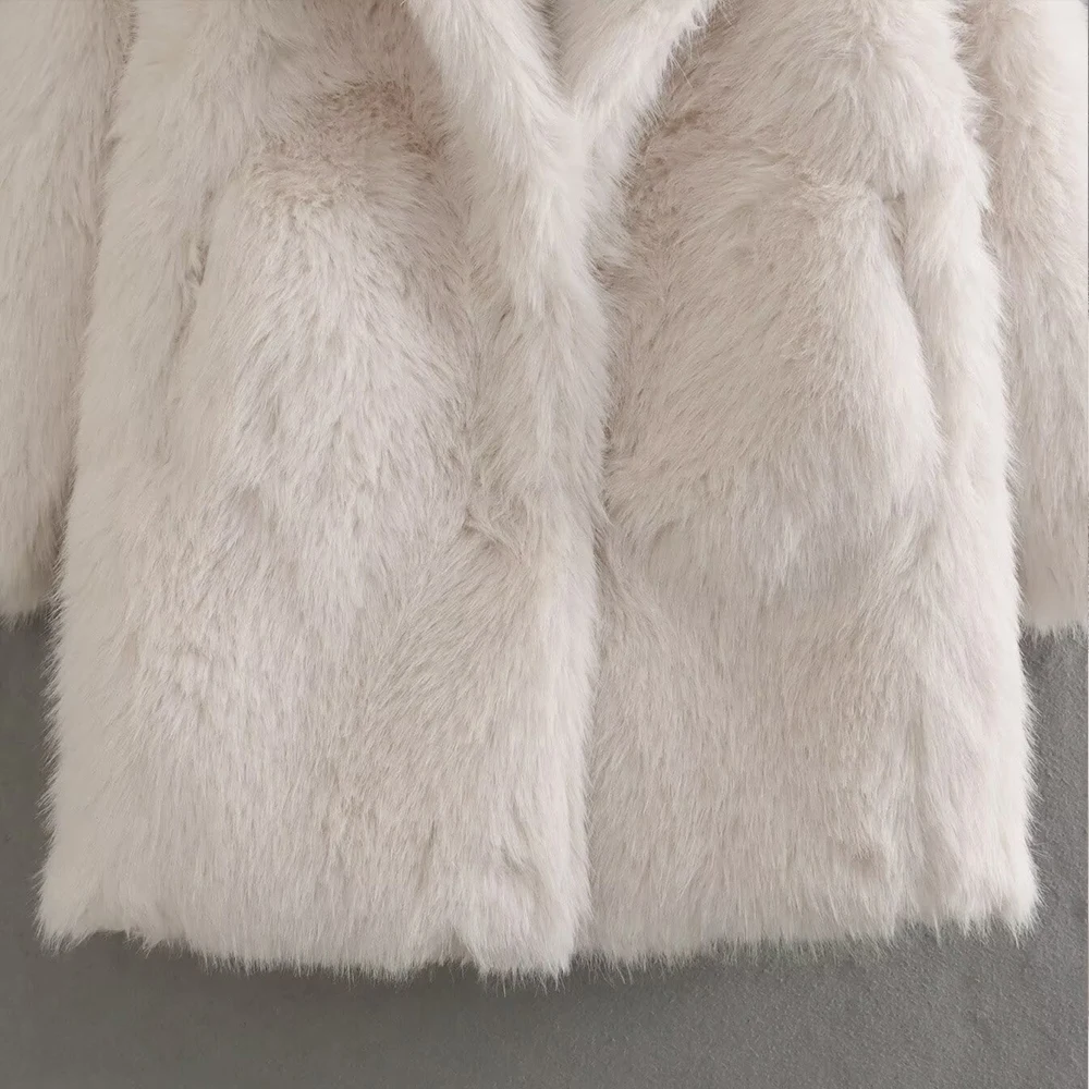 White Chic Fashion Artificial Fur Big Turn Down Collar Long Sleeves Hook Button Pocket Design Women Loose Coat ZATAF 2024 New