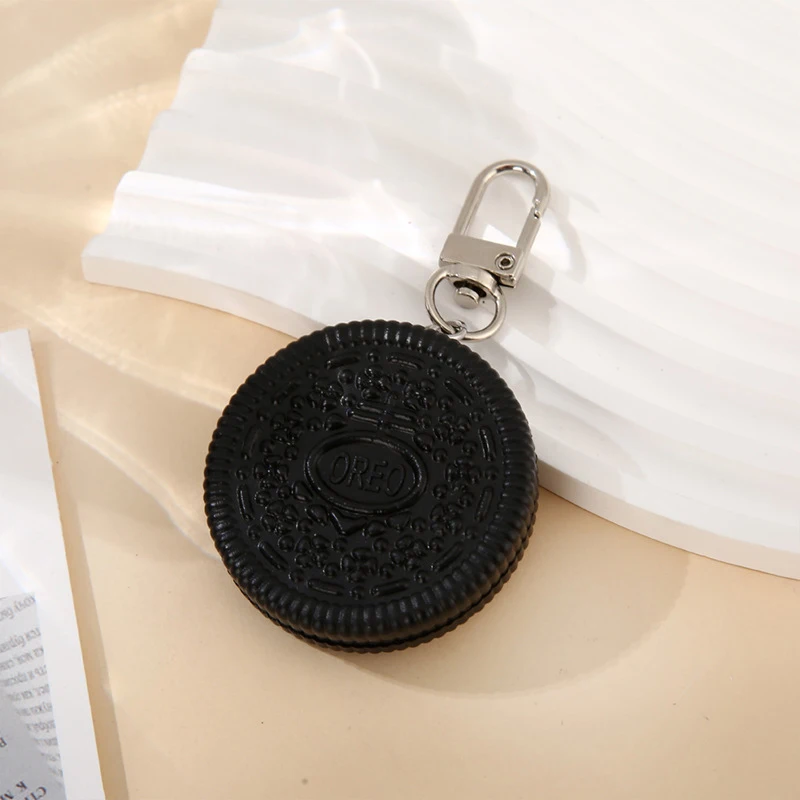 Oreo Cookie Keychain Cute Fashion Creative Food Fun Cookie Model Car Bag Pendant Jewelry Gift To Friends Boutique Gift