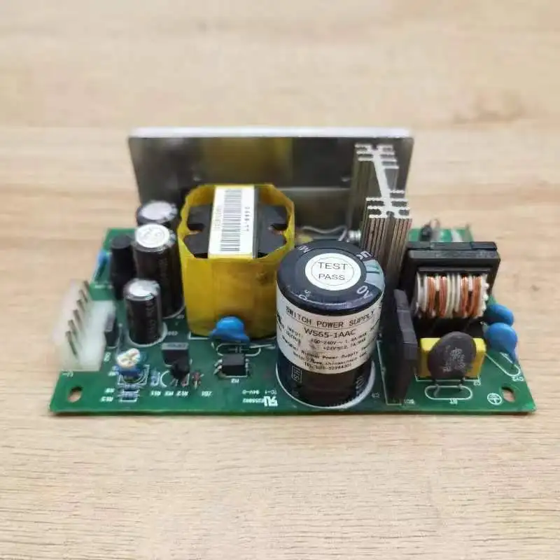 

SWITCH WS65-1AAC Power Supply