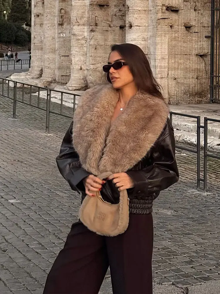 HH سترات نسائية عصرية عتيقة بياقة من الفرو الصناعي وأكمام طويلة سترة من الجلد الصناعي لخريف وشتاء 2025 ملابس خارجية للسيدات في الشارع العالي