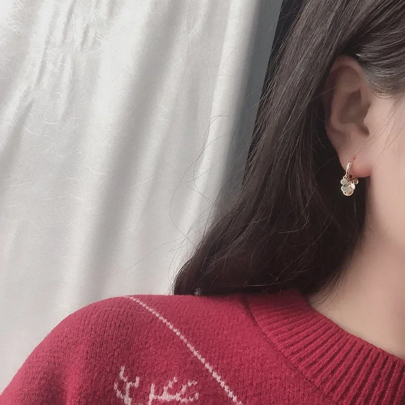 Pendientes redondos con borla de disco para mujer, aretes de Color plateado, 2024