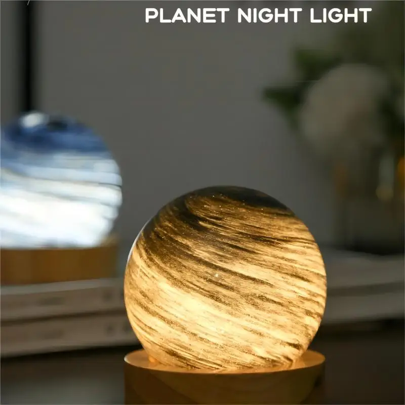 Lampada 3D in vetro lunare Mini luce notturna planetaria alimentata tramite USB con supporto in legno per bambini Ragazze Ragazzi Amici Regali di