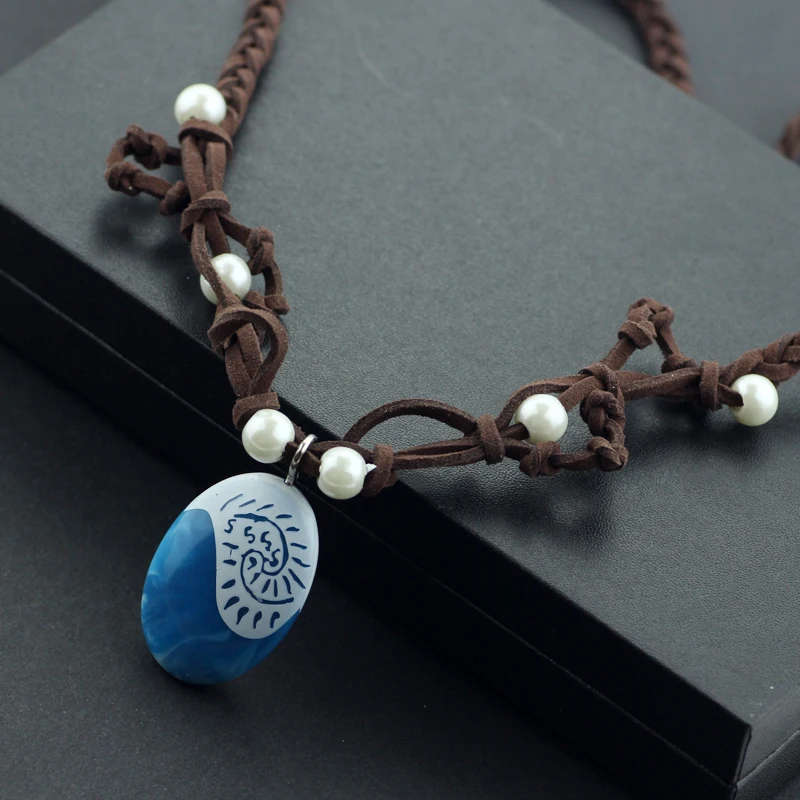 Movie Original vaiana Moana princess Luminous Handmade Braided Leather Rope Necklace Pendant cosplay model action figure toy