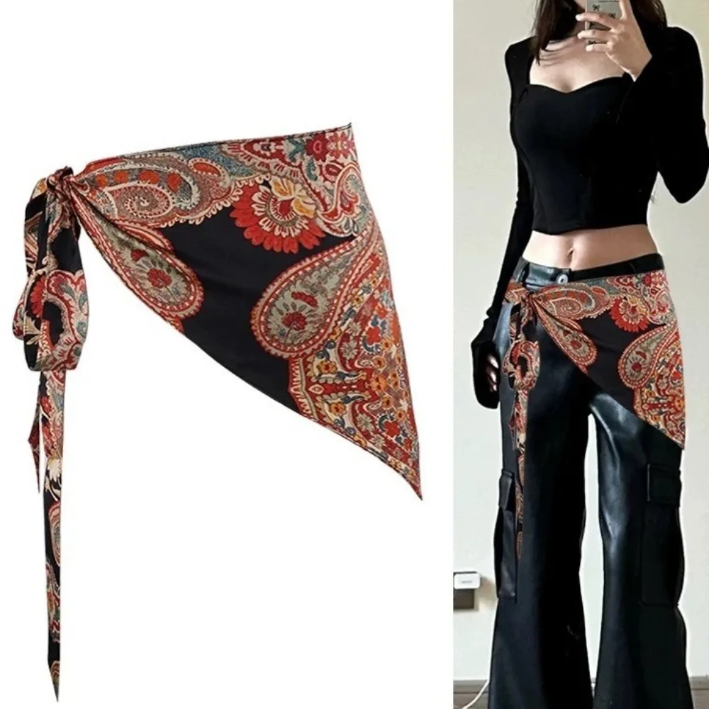 Cintura triangolare in stile etnico Jeans in stile cinese Decor Cintura triangolare floreale Stampa di accessori di abbigliamento