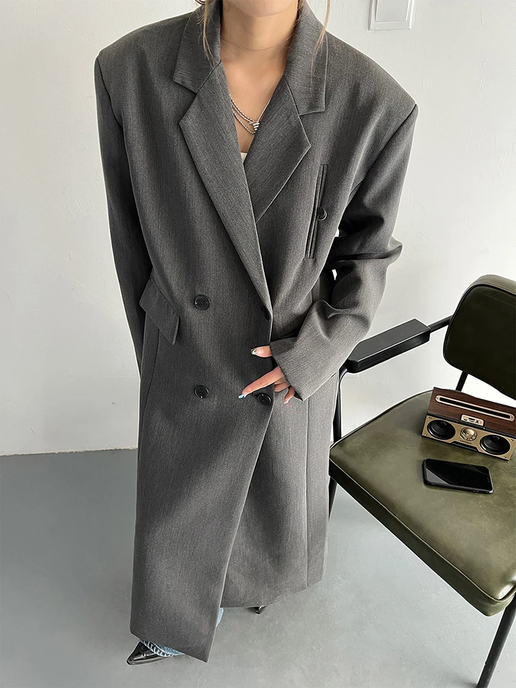 [EAM] Women Gray Brief Long Big Size Elegant Trench New Lapel Long Sleeve Windbreaker Fashion Tide Spring Autumn 2024 1DF8351