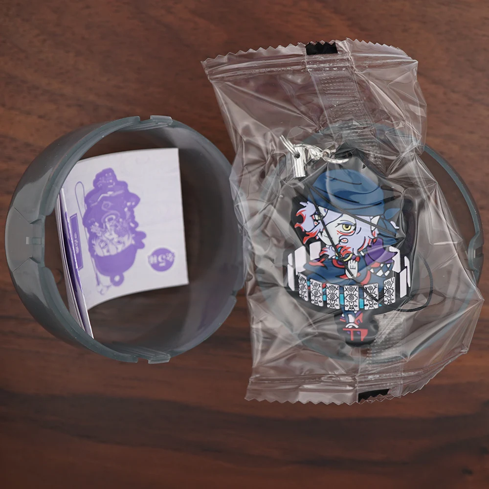 もののけアニメ薬売りクスリウリオリジナルラバーキーホルダー装飾おもちゃ