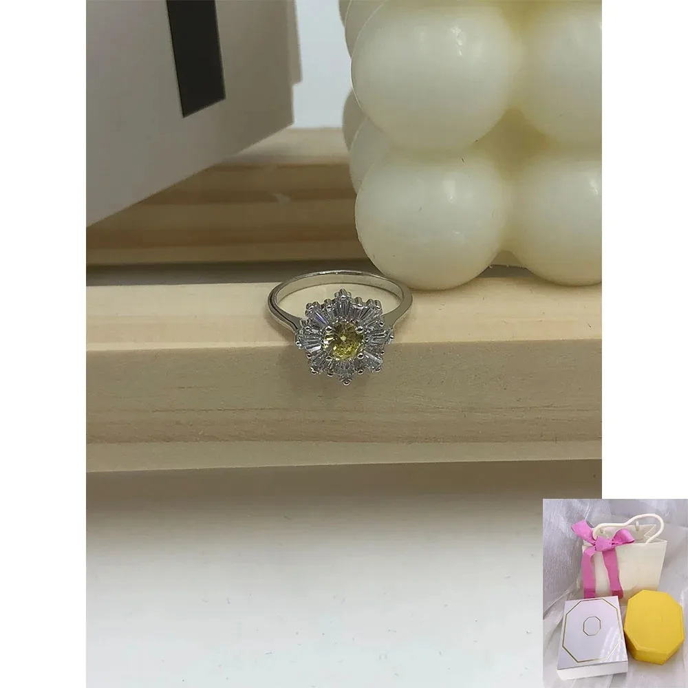 

New fashion hot selling Idyllia ring mixed cutting sun white exquisite holiday romantic gift