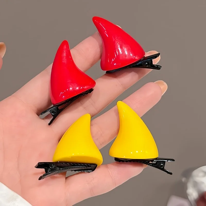 Kleine Dämonen-Cosplay-Haarspangen Ochsenhorn-Haarnadeln Niedliche Gothic-Haarspangen 2 Stück Kostümparty Damen Halloween Styling Haaraccessoires – Detail 6