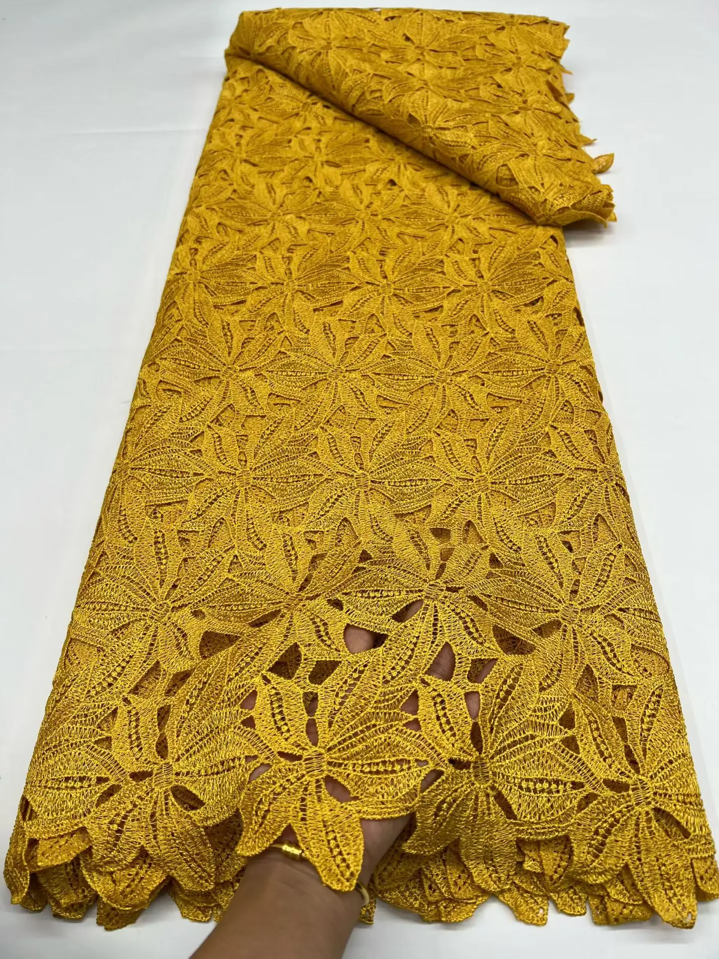 

2026 Hot Sale French Guipure Cord Lace Fabric Cotton Lastest African Brocade Nigerian Lace Fabric 5 Yards 744