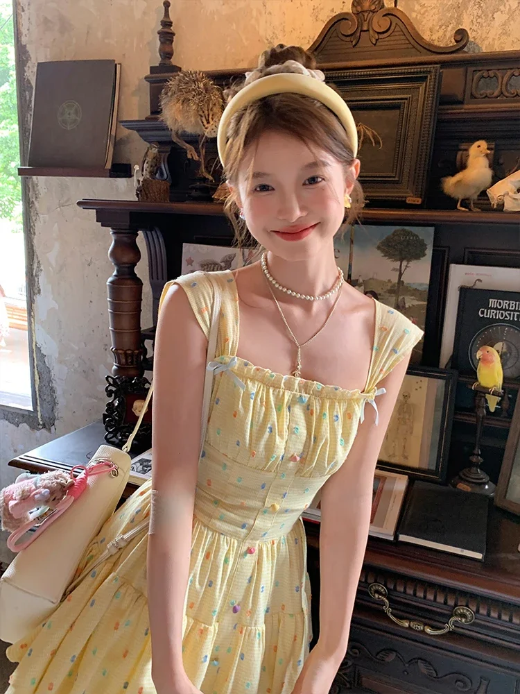 High Quality Hot Selling Women French Sweet Dress Vestido Yellow Polka Dot Square Collar Waist Cinched A-line Suspender Dress