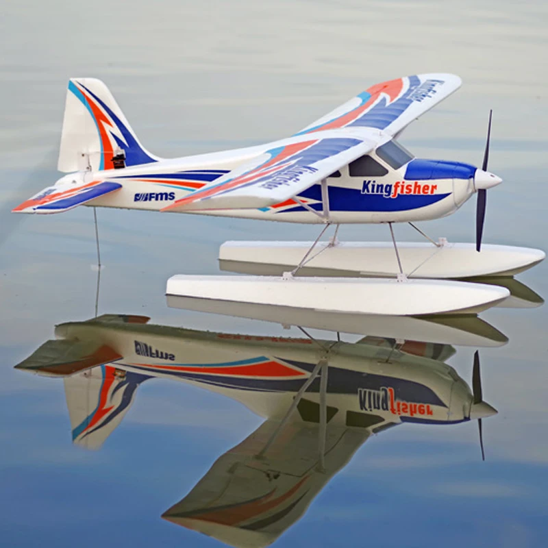 FMS 1400mm 킹피셔 모델 비행 게임 입문용 무선 조종 모델 킹피셔는 훈련용 기체의 본질적인 특성을 가지고 있습니다.