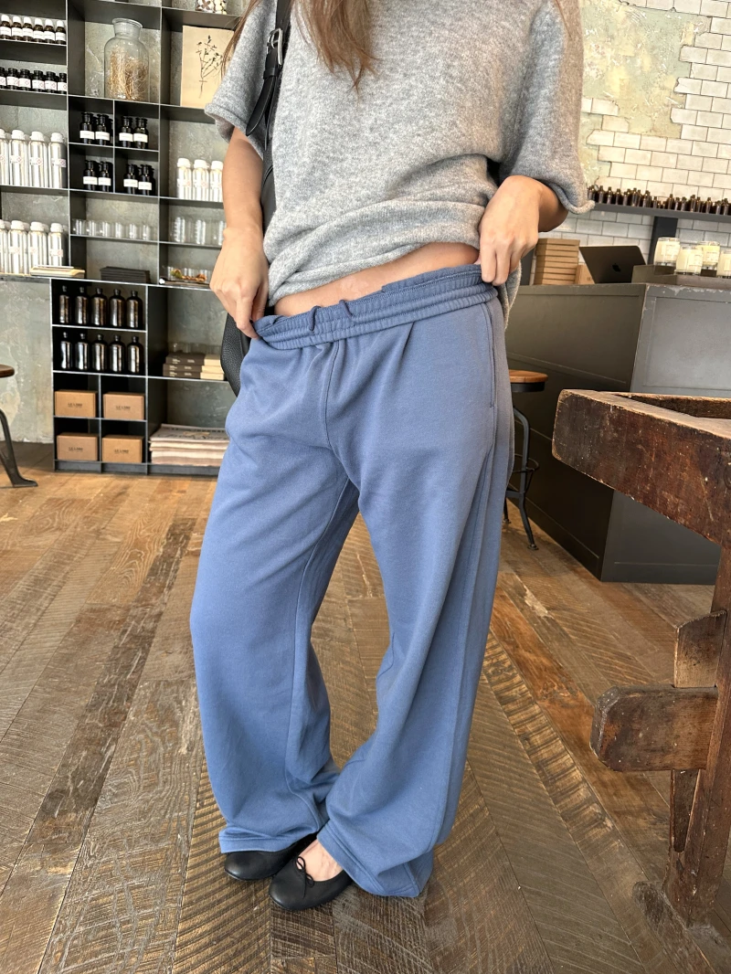 

Spring Soft Fleece Straight Leg Sweatpants Women's Casual Elastic Waist Drawstring Comfortable Thin Velvet Trousers