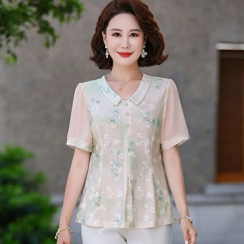 Summer Short Sleeved Tops for Middle Aged and Elderly People with a Collar