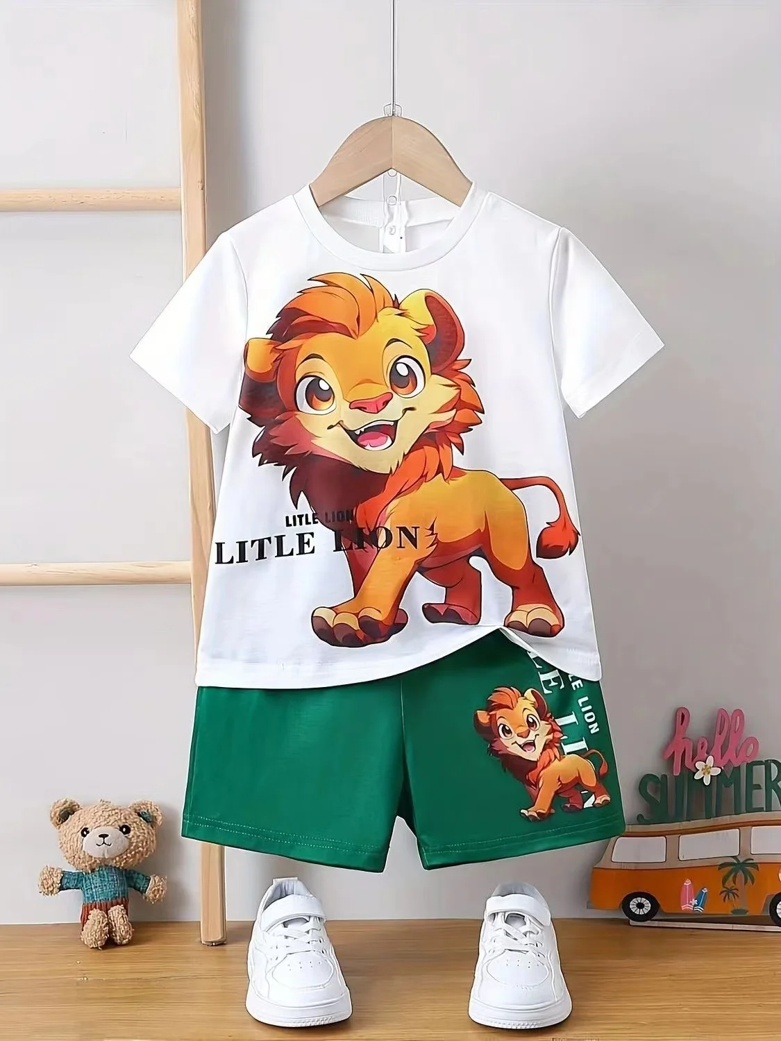 

Boys Set Little Boy Summer lion Print Short Sleeved Shorts Set Children's Foreign Style Summer Style Ruffian and Handsome 2024