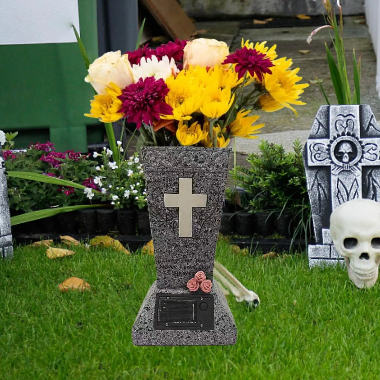 

Solar Cemetery Vase with LED with Spikes Memorial Gifts Commemorative Garden Statue Cemetery Grave Decoration Headstone Vase